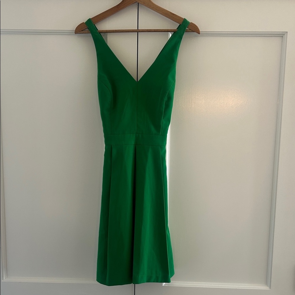 Adelyn Rae vibrant green dress